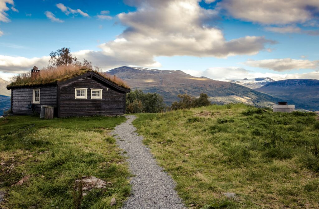 Cabin Rentals in Lake Louise